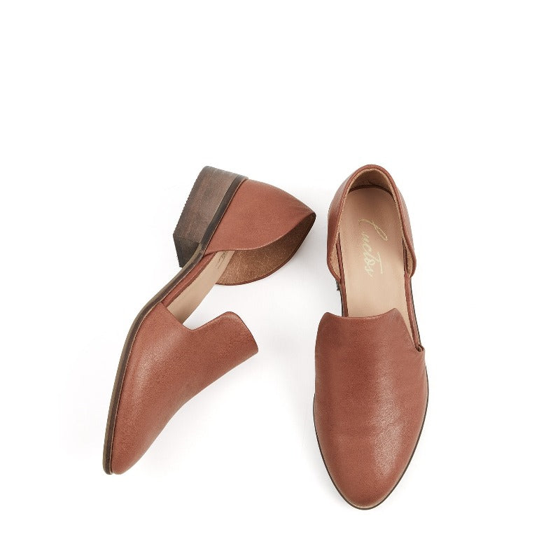 Cuctos Womens Martina Leather D-Orsay Flats-Oak